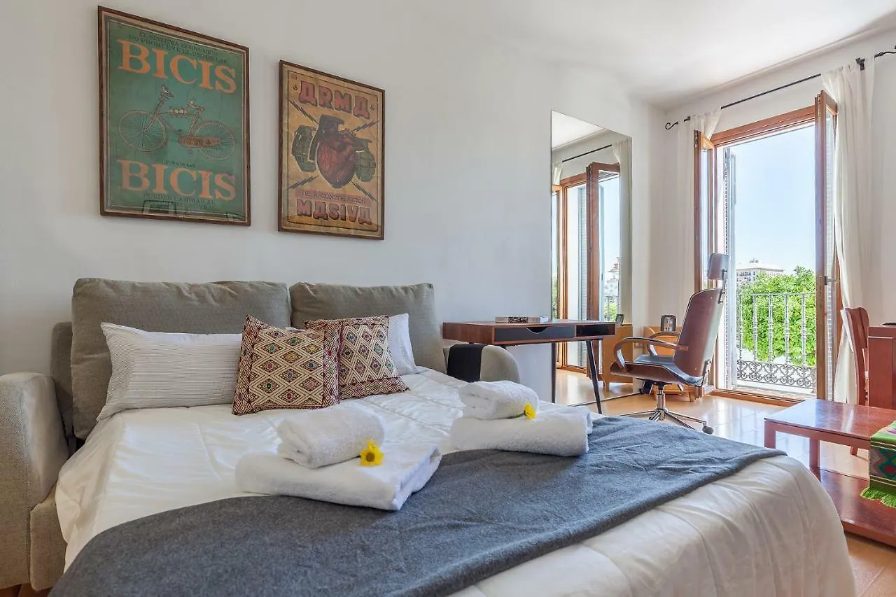 Fantastico Apartamento Con Vistas Calle Betis Seville 0*,  Spain