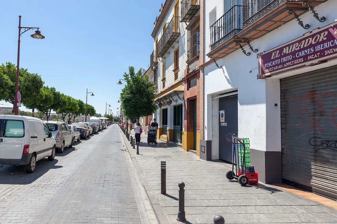 Apartment Fantastico Apartamento Con Vistas Calle Betis Seville Spain